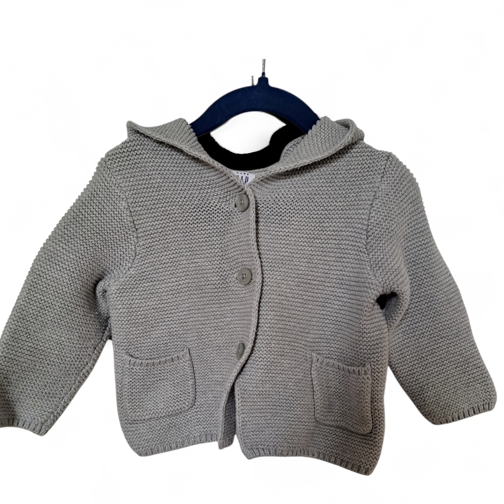 3/35$ Baby Gap Gray Knit Baby Cardigan 6-12 Monthe